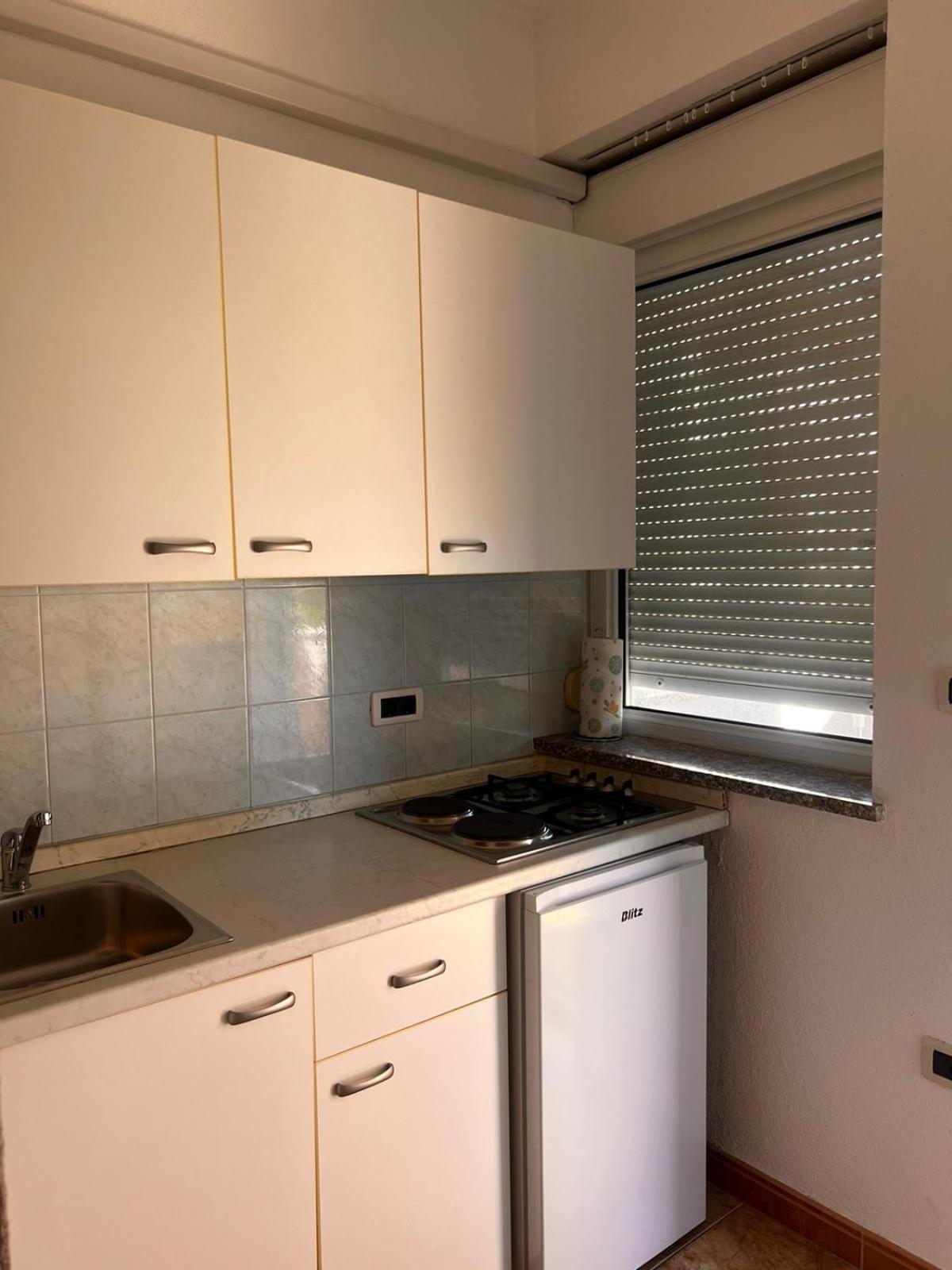 Toni777 Apartment โรวีน ภายนอก รูปภาพ